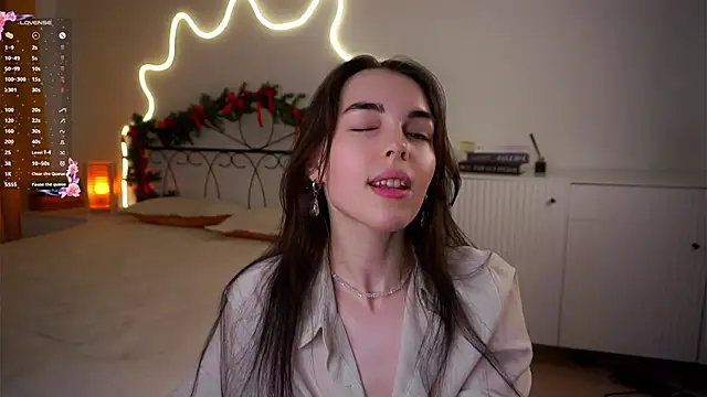 دردشة MirnaTellado الجنسية المباشرة