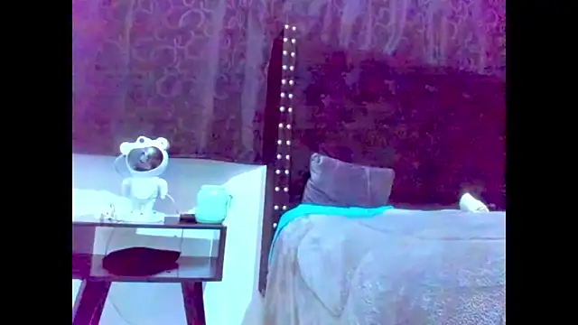 amareto_queen Chat XXX in diretta