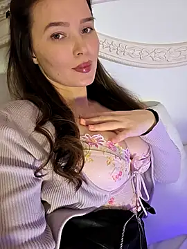 Chat +18 de ForLoveAnd ao vivo