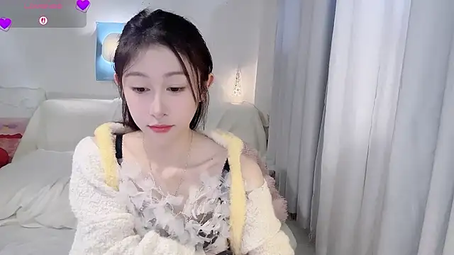 Chat +18 de Fayebae_11 ao vivo