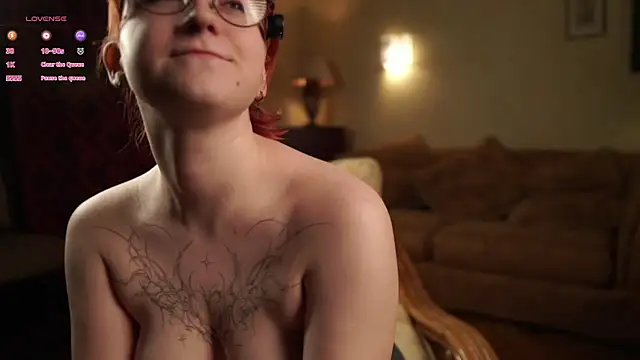 Chat +18 de ArielleGalietti ao vivo