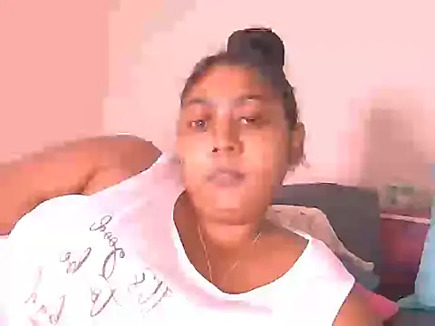 Chat XXX en directo de Indian_Ruby99