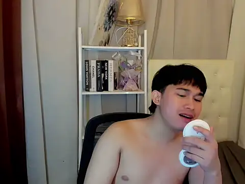 davincihugecock 现场XXX聊天