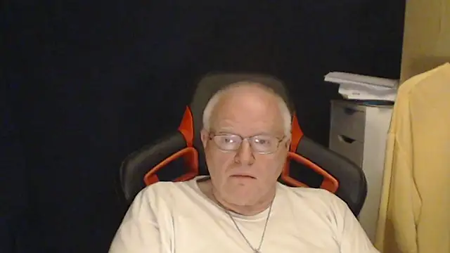 lonely_petern Webbikameraesitys