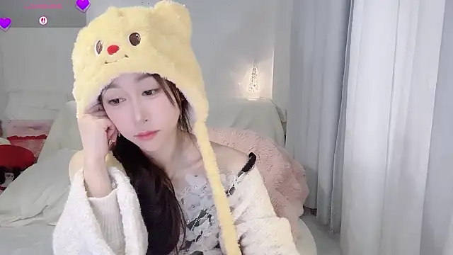 Chat XXX en directo de Fayebae_11