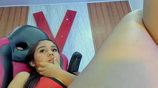 MarianaManzur Chat XXX in diretta