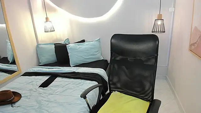 Chat XXX en directo de Julieth_brown_