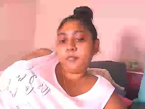 Indian_Ruby99: онлайн-секс-чат