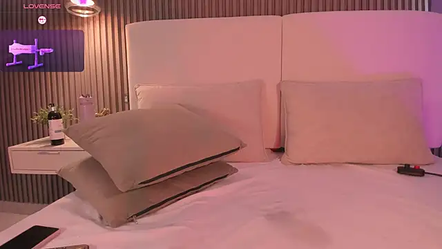 annie_clarkson: απευθείας συνομιλία ΧΧΧ