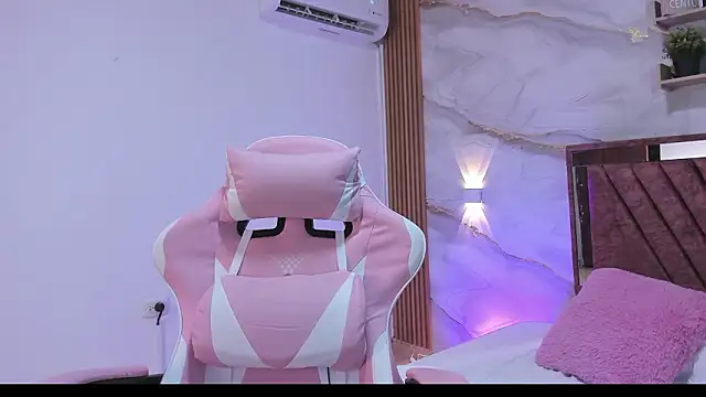 mia_naugthy4: απευθείας συνομιλία ΧΧΧ