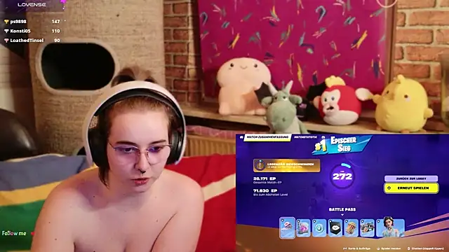 GamerGirl_Eve Live XXX Chat