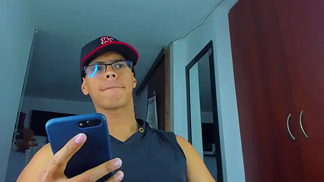 _John_Boy_: απευθείας συνομιλία ΧΧΧ