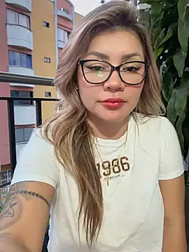 DIANITA_1988 Chat XXX in diretta