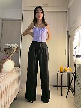 ZaraLuuv: απευθείας συνομιλία ΧΧΧ