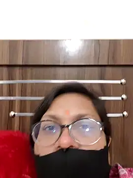 Chat +18 de piryasharma005 ao vivo