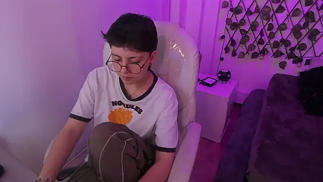 Nathaly_dsn Live XXX chat