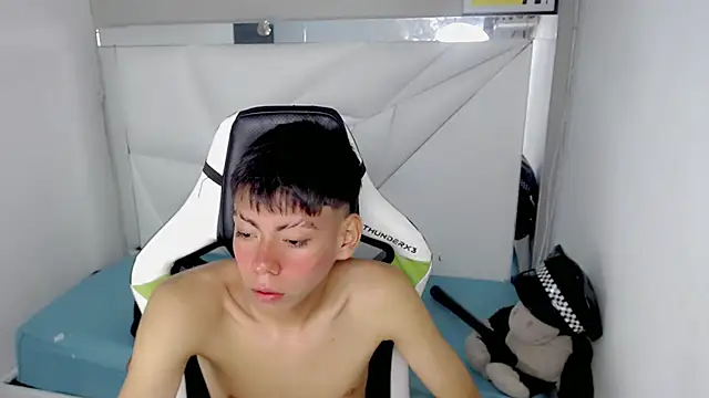 Liarr_ Live XXX Chat