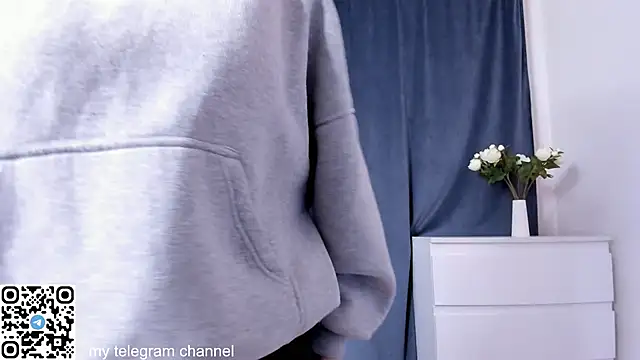 XXX chat uživo modela CharlesGruhn