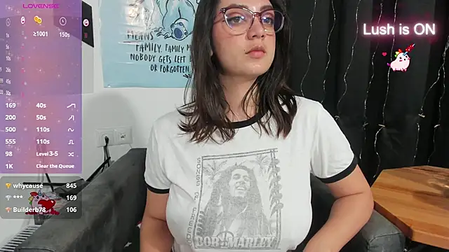 alexysgray Adlı Modelin Canlı XXX Sohbeti