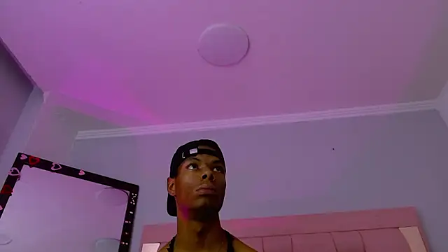 دردشة Santiago_Ortiz_ الجنسية المباشرة