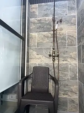 Chatroom XXX en direct de Jessie_GB