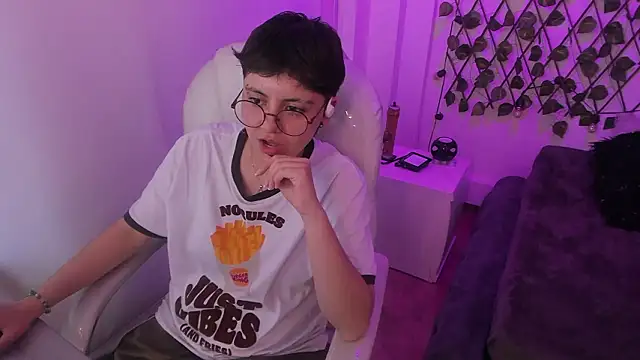 XXX chat uživo modela Nathaly_ds