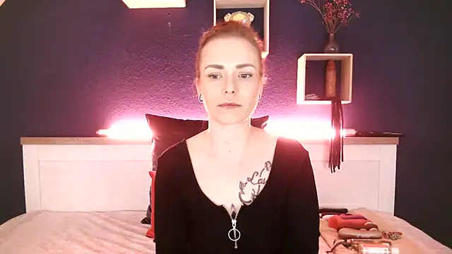 Chat +18 de Vulva_Koenigin97 ao vivo