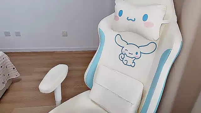 -qianqian Chat XXX live