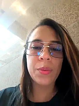 Nanybaker95: απευθείας συνομιλία ΧΧΧ