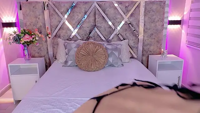 Czat XXX na żywo – LolaGray__