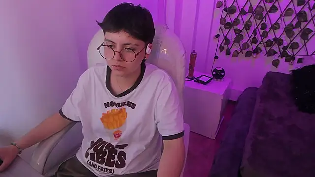 Nathaly_ds' Live XXX Chat