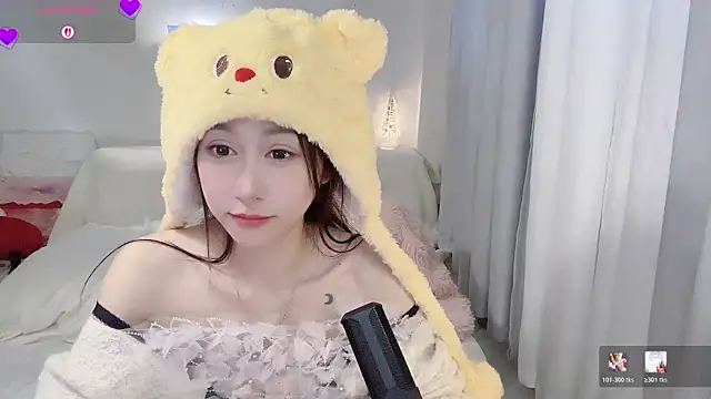 Fayebae_11 Adlı Modelin Canlı XXX Sohbeti