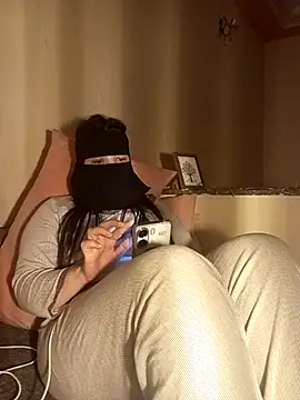 LONA-_- Live XXX-Chat