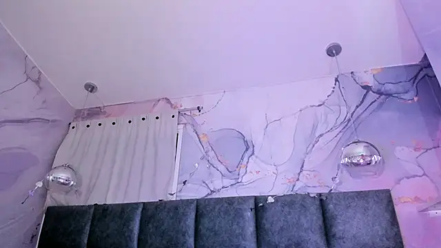 AntonellaRossi 即時 XXX 聊天