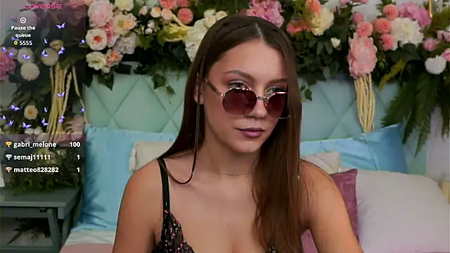 XXX chat uživo modela AliceBrayan