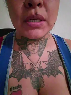 Chat +18 de agnesvela ao vivo