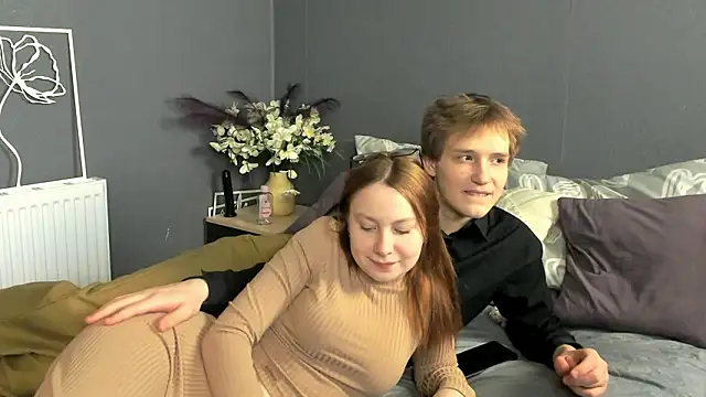 Lola_Raivis_ Chat XXX in diretta