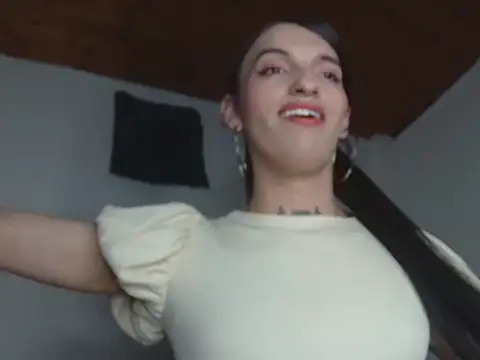 Scarlett_crastrawberry Live XXX-Chat