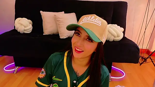 EmmyEvans1 Chat XXX live