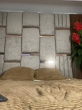 Chatroom XXX en direct de Zoe_dim