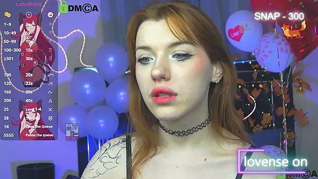 XXX chat uživo modela MeganNewCat
