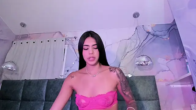 دردشة AntonellaRossi الجنسية المباشرة