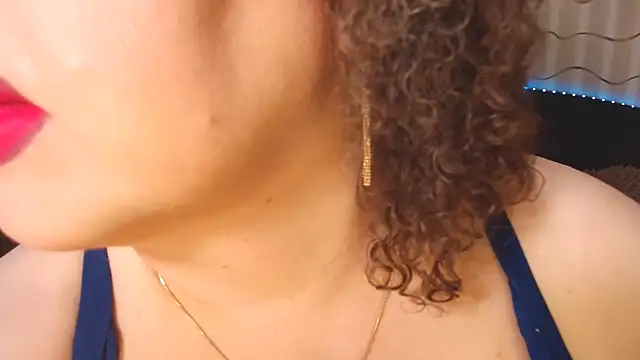 BustyKatty – Kamerová šou