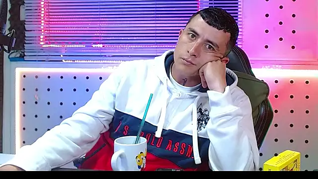 Chatroom XXX en direct de Godofcumxxx