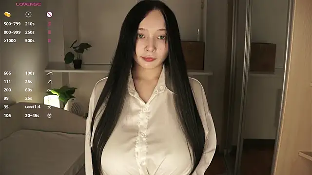 Chat +18 de HannaHayles ao vivo