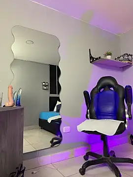 Yelena03 Adlı Modelin Web Kamerası Şovu