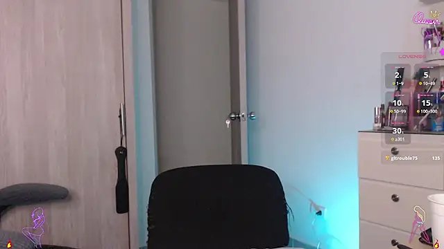 scarlett_diamond11 即時 XXX 聊天