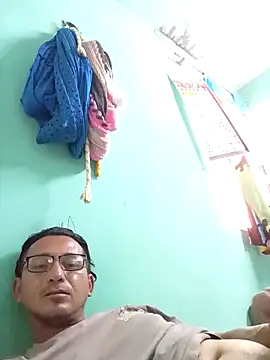 Pertunjukan Kamera Web Andresguz35