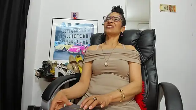 Aries_Mature's Webcam Show