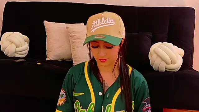 EmmyEvans1 Live XXX Chat